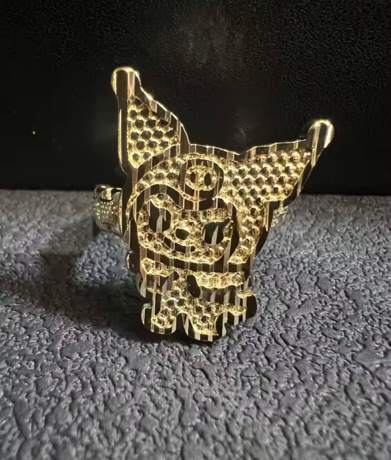 18K Gold KUNUOMI Ring