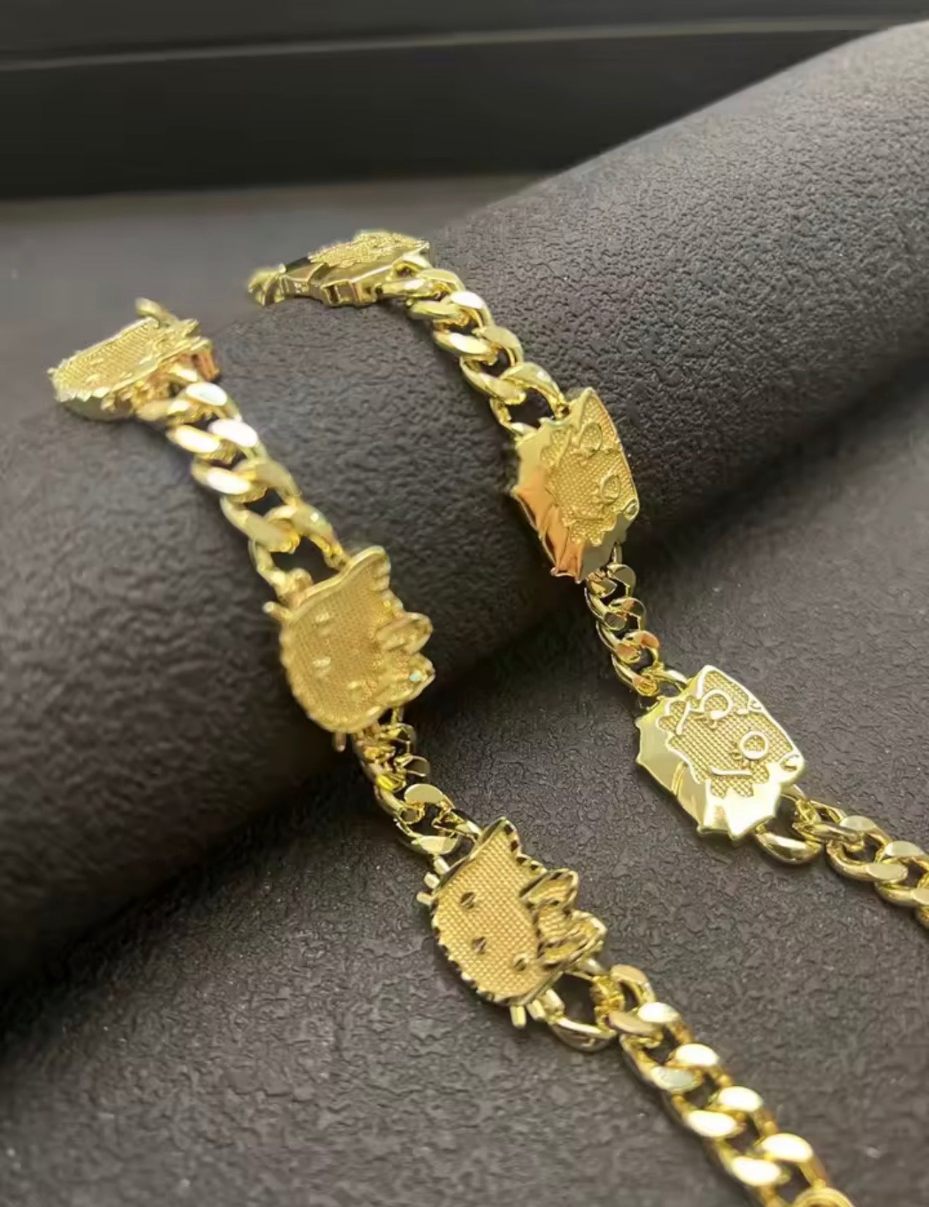 18K Gold Three Nugget Hello Kitty Bracelet